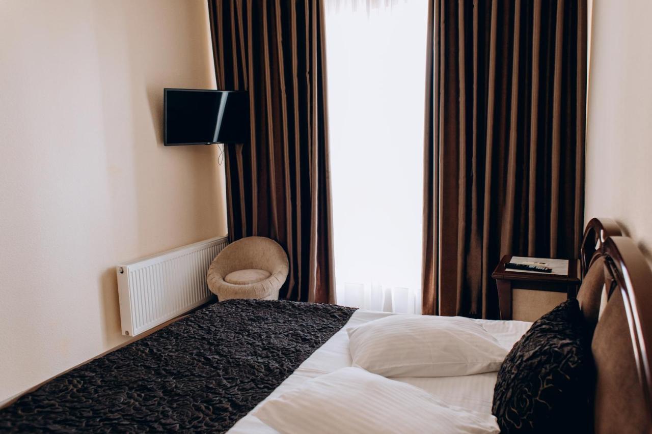 Hotel Da Nonna Oldenburg Bagian luar foto